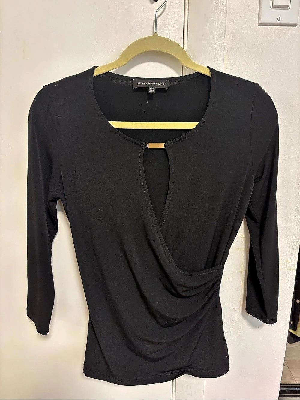 Jones New York 3/4-Sleeve Buckle-Trim Keyhole Jersey Top Keyhole Jersey Top